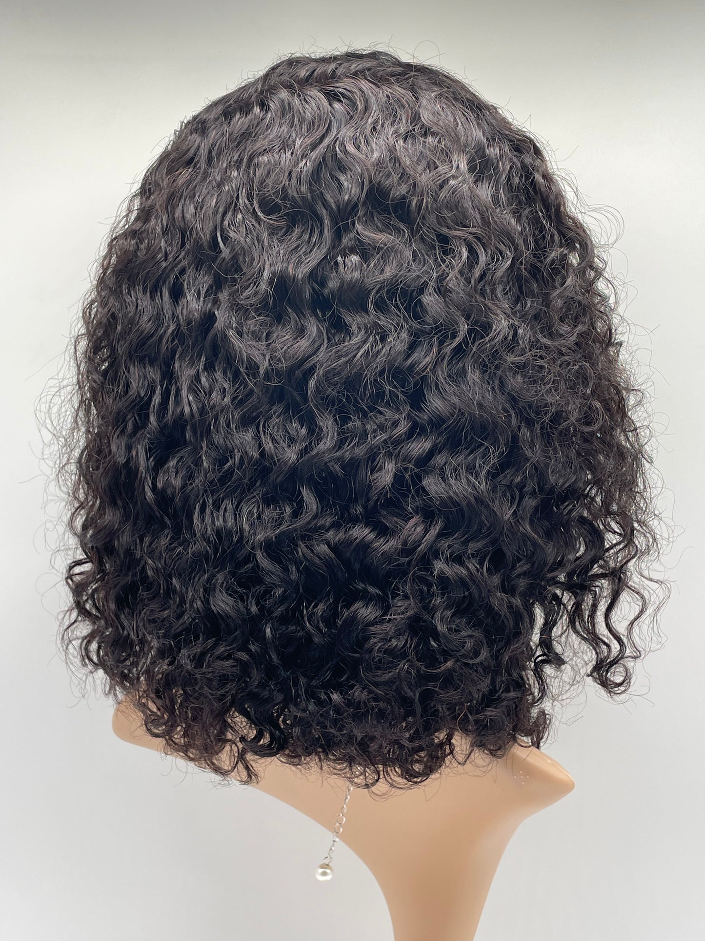 Front-Lace Wavy Wig 180% Density, Color Natural Black #1b