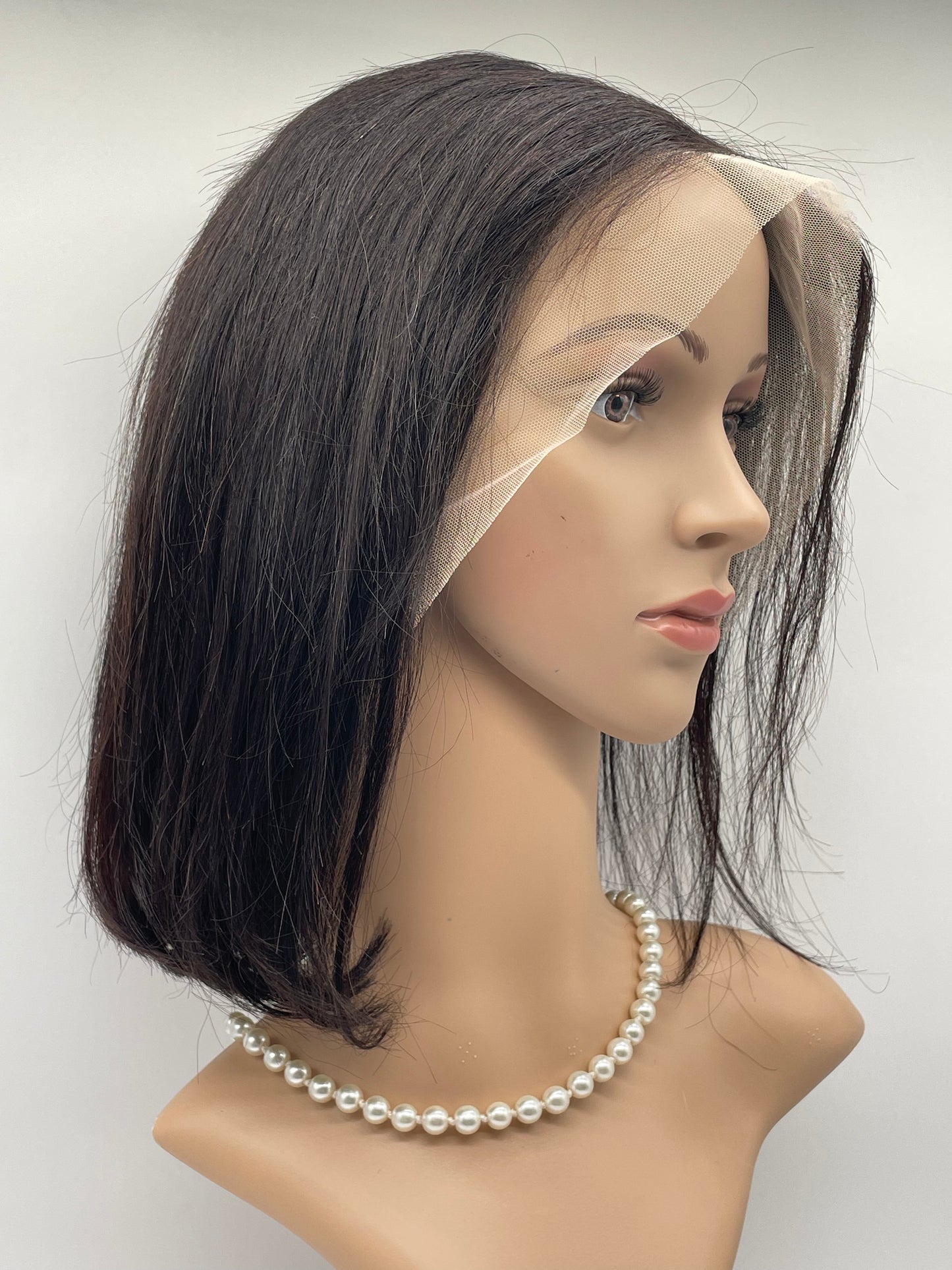 Bob Front-Lace Wig 180% Density, Color Natural Black #1b