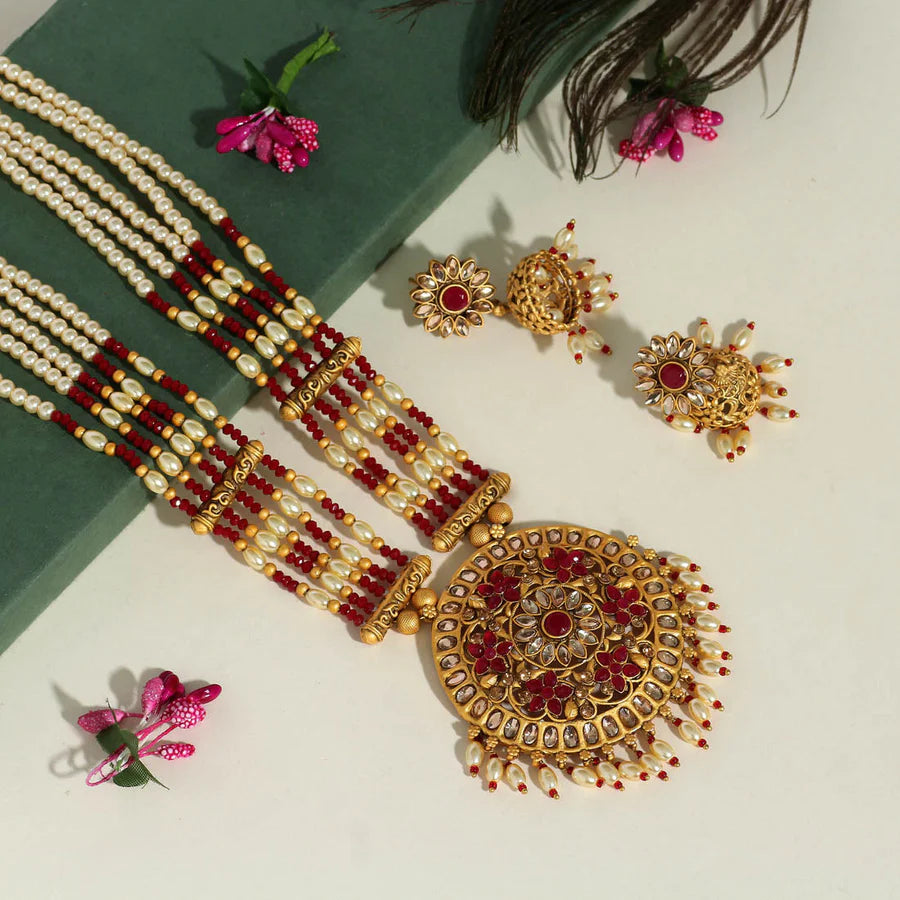 Maroon Color Rajwadi Matte Gold Necklace Set